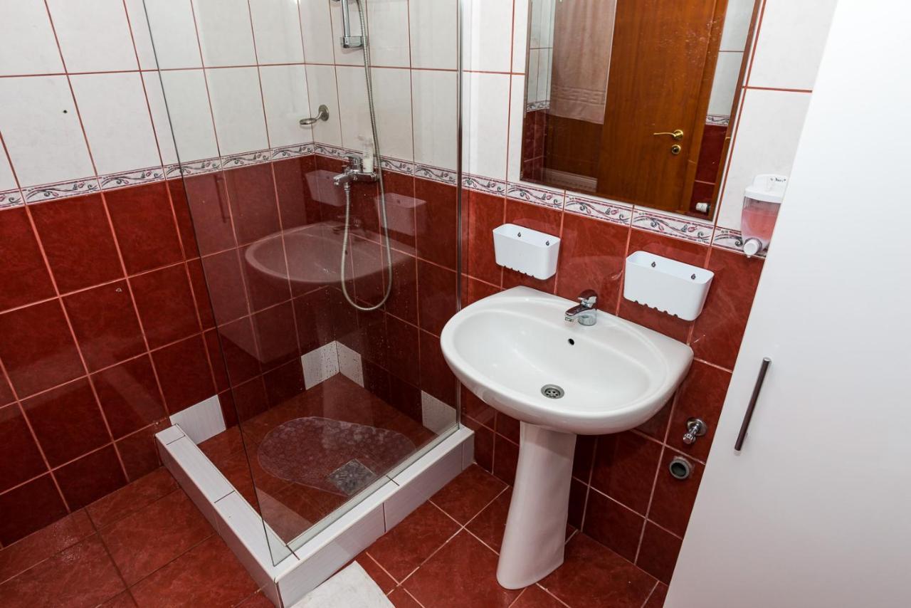 Casa Luca Hotel Újmoldova Kültér fotó